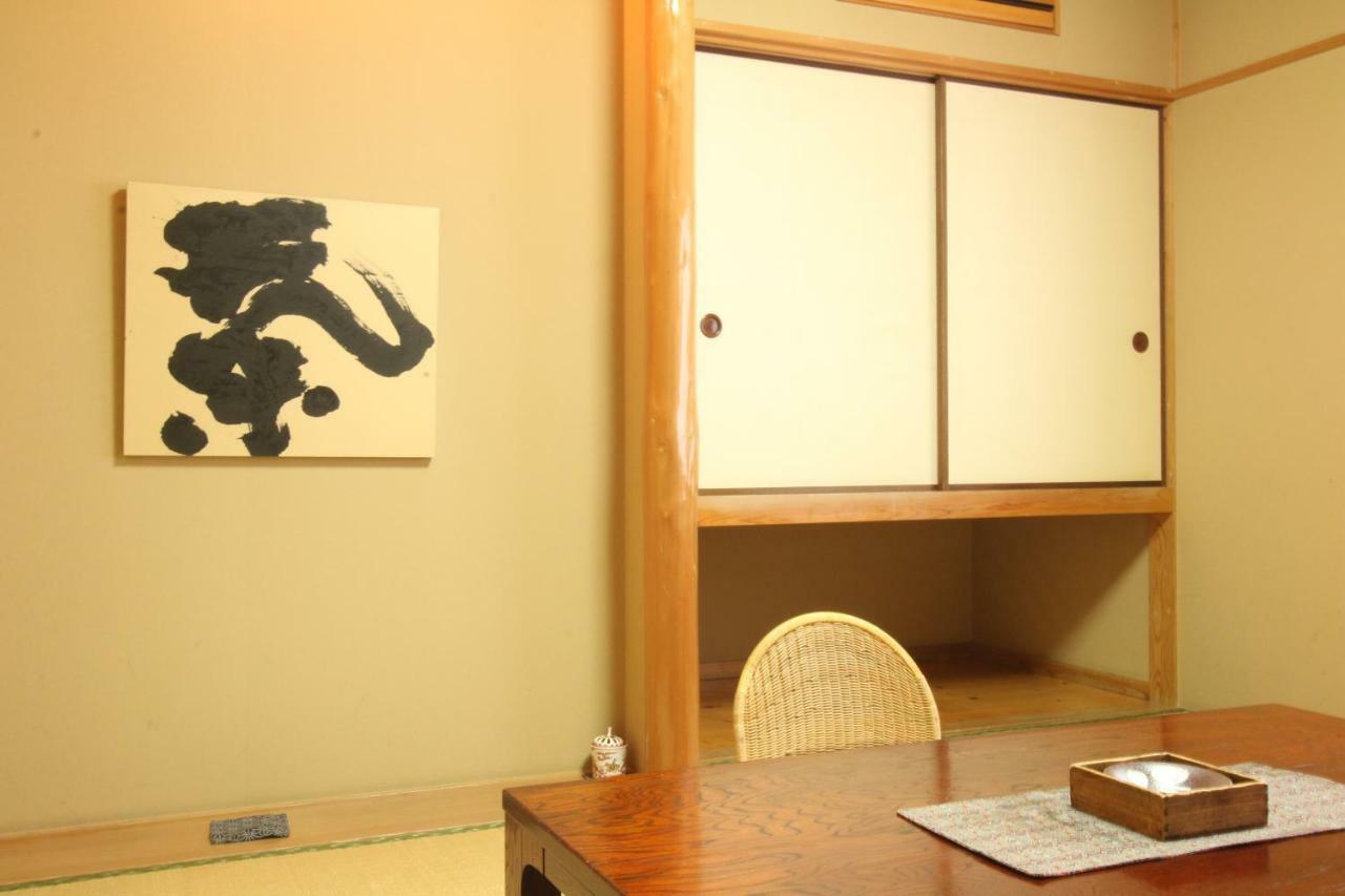 Hirayama Ryokan Ікі Екстер'єр фото