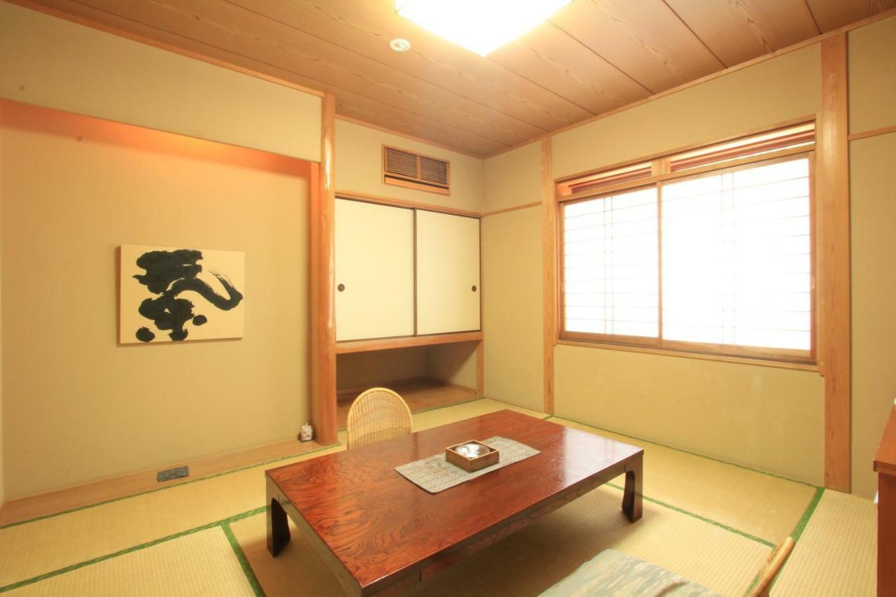 Hirayama Ryokan Ікі Екстер'єр фото